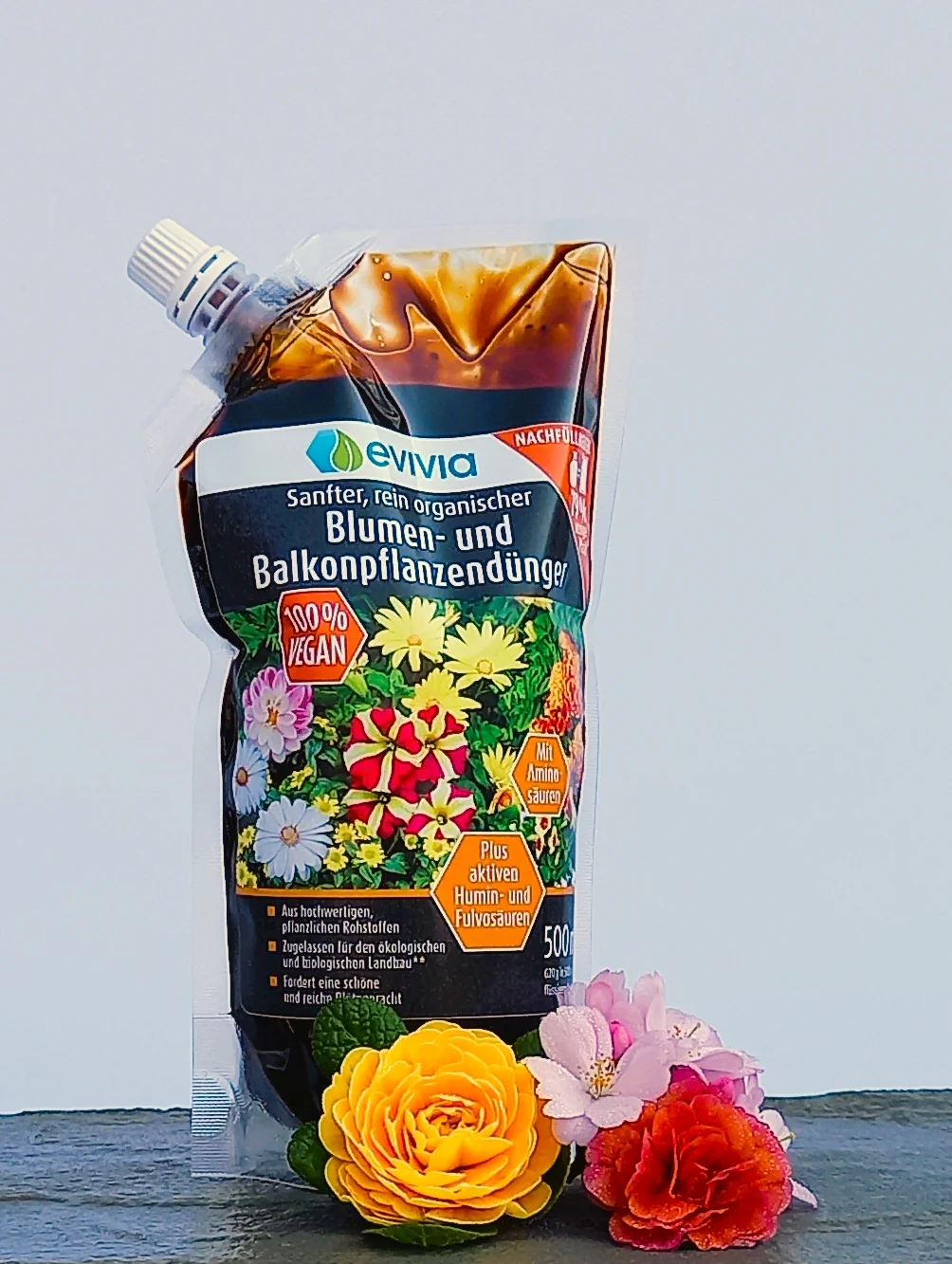 evivia® Blumen- und Balkonpflanzendünger Nachfüllpackung